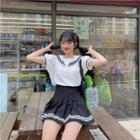 Short-sleeve Sailor-collar Top / Pleated Mini Skirt