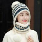 Bobble Patterned Knit Beanie With Scarf