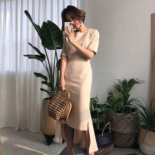 Round-neck Dip-back Midi Dress