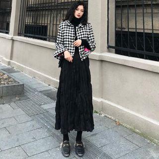 Houndstooth Jacket / Plain Skirt