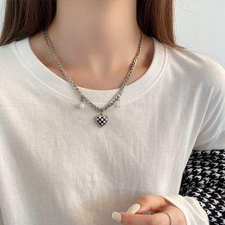 Heart Check Pendant Necklace