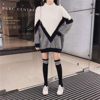 Color Block Long-sleeve Oversize Knit Top