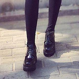 Wedged Lace-up Shoes