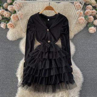 V-neck Puff-sleeve Panel Mesh Dress