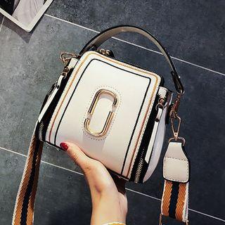 Contrast Strap Zipper Crossbody Bag