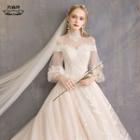 Embroidered Balloon-sleeve Wedding Ball Gown