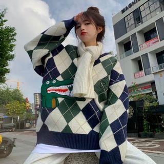 Cartoon Crocodile Embroidered Argyle Sweater Blue & Green - One Size