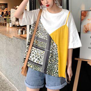 Mock Two-piece 3/4-sleeve Paneled T-shirt