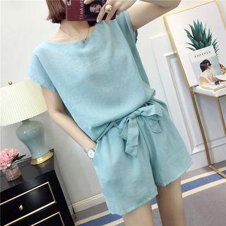Set: Cap-sleeve Top + Shorts