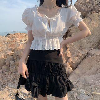 Balloon-sleeve Shirred Blouse / A-line Skirt