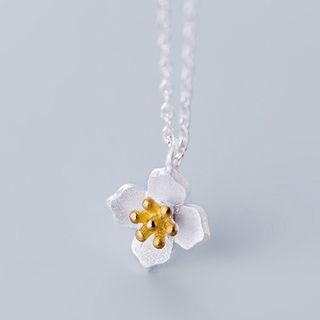 925 Sterling Silver Flower Pendant Necklace Silver - One Size