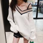 Contrast Trim V-neck Sweater White - One Size