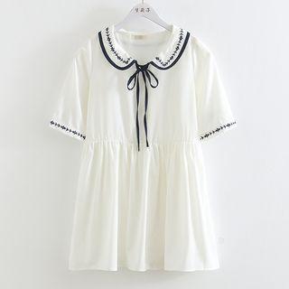 Short-sleeve Embroidered Chiffon Blouse White - One Size