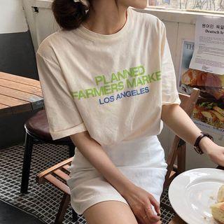 Short-sleeve Letter T-shirt / Mini Skirt