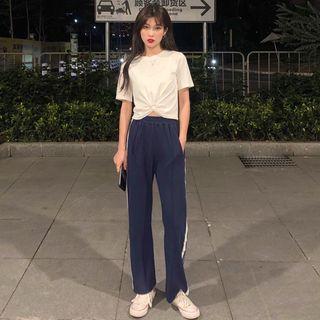 Plain Short-sleeve T-shirt / Sweatpants