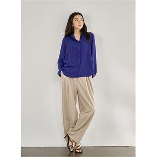 Hidden-button Patch-detail Blouse