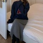 Lettering Sweatshirt / Knit Midi A-line Skirt