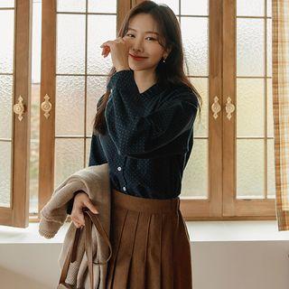 Frill-neck Dotted Napped Blouse