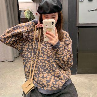 Long-sleeve Leopard Sweater