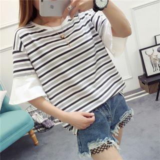 Striped Bell Elbow-sleeve T-shirt