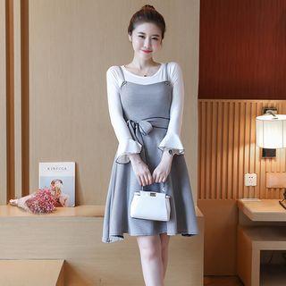 Set: Bell-sleeve T-shirt + Sleeveless Bow-tied Dress