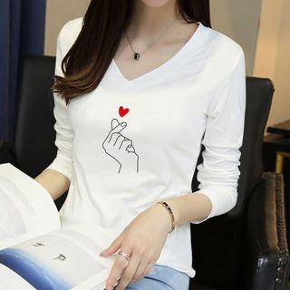 Long-sleeve V-neck Heart Print T-shirt