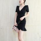 Short-sleeve V-neck Ruffle Hem Mini Bodycon Dress