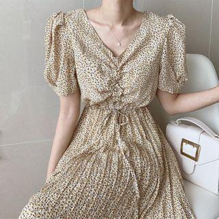 V-neck Lantern-sleeve Accordion Pleat Maxi Dress