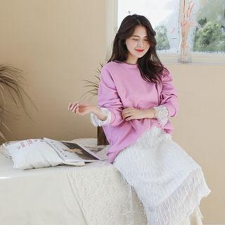Lace-cuff Plain Sweatshirt