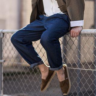 Frog-button Straight-cut Jeans