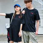 Couple Matching Heart Embroidered Short-sleeve T-shirt / T-shirt Dress