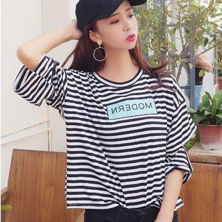 Lettering Striped 3/4 Sleeve T-shirt