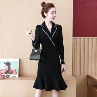 Contrast Trim Ruffle Hem Long-sleeve A-line Dress