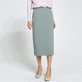 Pocket-detail Slit-back Midi Skirt