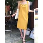 Square-neck Sleeveless Contrast-trim Midi Dress