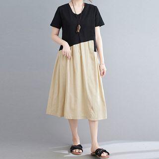 Short-sleeve Two-tone Panel Midi A-line Dress