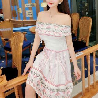 Off Shoulder Short-sleeve Knit A-line Dress