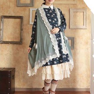 Lace Panel Open-front Sleeveless Jacket