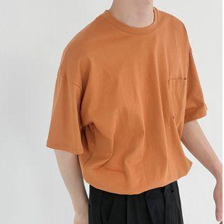 Elbow-sleeve Front-pocket T-shirt