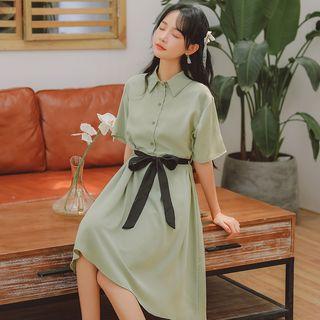 Short-sleeve Bow Accent Shirtdress