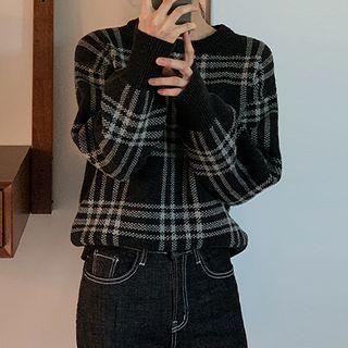 Drop-shoulder Plaid Knit Top