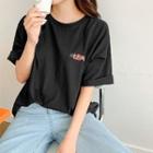 Plus Size Letter-illustrated T-shirt