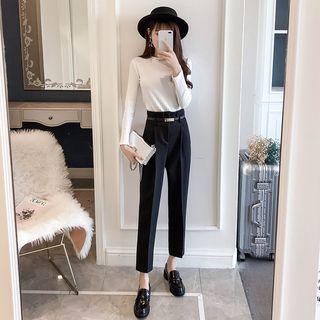 Long-sleeve T-shirt / Cropped Dress Pants / Set