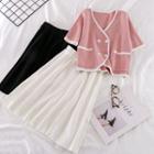Set: Contrast Trim Short-sleeve Knit Top + Pleated Skirt