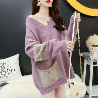 V-neck Paneled Tasseled Sweater