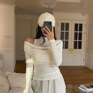 Inset Mock-neck Panel Draped Top