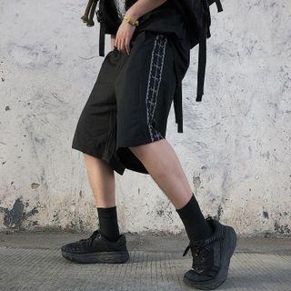 Cross Print Straight-cut Shorts