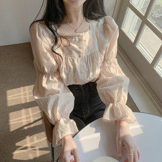 Square-neck Lace Shirt