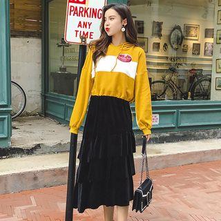 Color Block Hoodie / Tiered Midi Skirt / Set