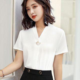 Short-sleeve Blouse / Boot-cut Pants / Mini Pencil Skirt